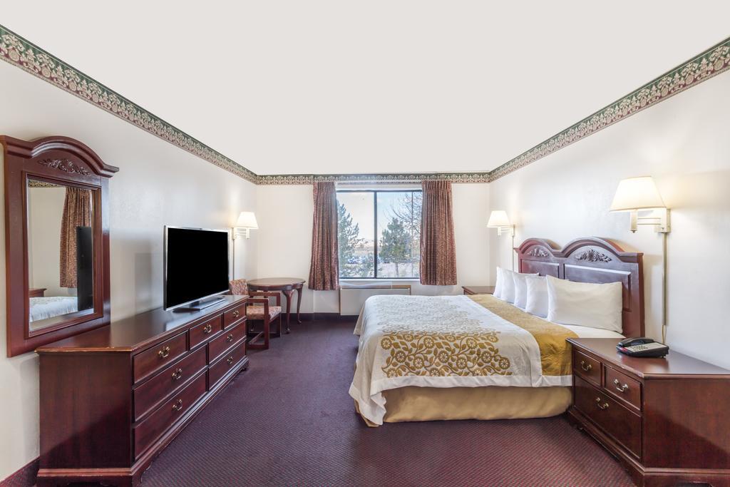 Days Inn By Wyndham Evanston Wy Ngoại thất bức ảnh